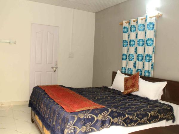 Comfort Point Bed & Breakfast : photo 3 de la chambre chambre double avec salle de bains privative