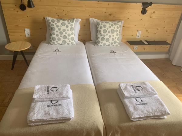 Casa dos Carvalhos : photo 3 de la chambre chambre double ou lits jumeaux deluxe - vue sur piscine