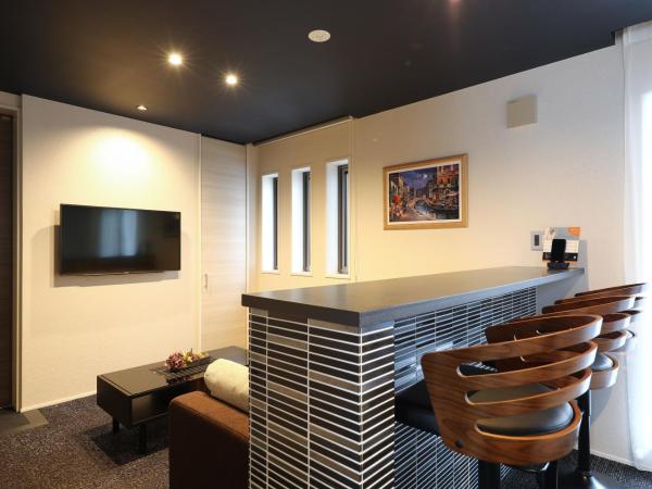 GRAND BASE Hakata City : photo 7 de la chambre suite familiale