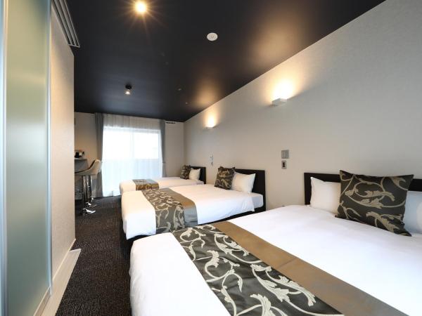 GRAND BASE Hakata City : photo 10 de la chambre suite familiale