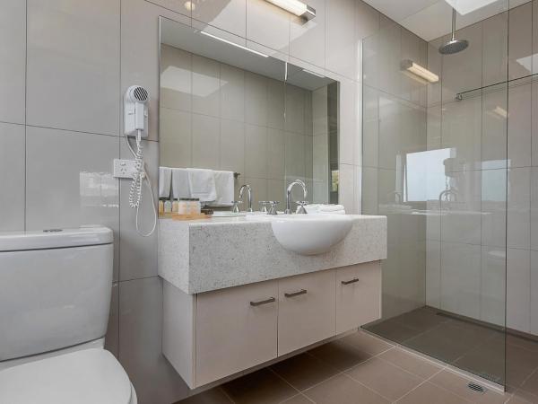 Bay View Villas : photo 8 de la chambre appartement 2 chambres supérieur - vue sur port