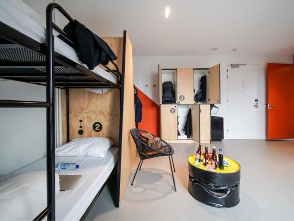 Via Amsterdam : photo 6 de la chambre lit dans dortoir mixte de 6 lits