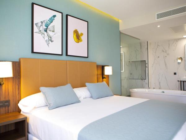 Riu Plaza España : photo 4 de la chambre suite junior avec terrasse