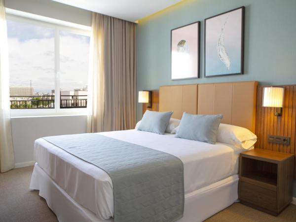 Riu Plaza España : photo 1 de la chambre chambre king de luxe avec terrasse