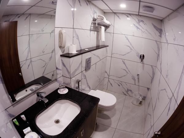 The Renai Cochin : photo 5 de la chambre chambre lits jumeaux supérieure