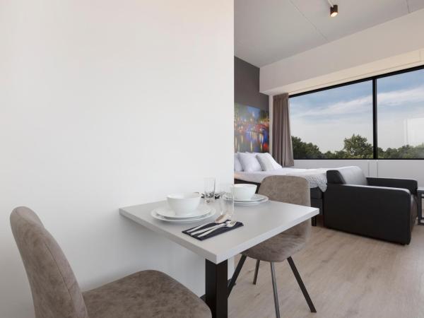 2L De Blend : photo 5 de la chambre suite panoramique avec cuisine