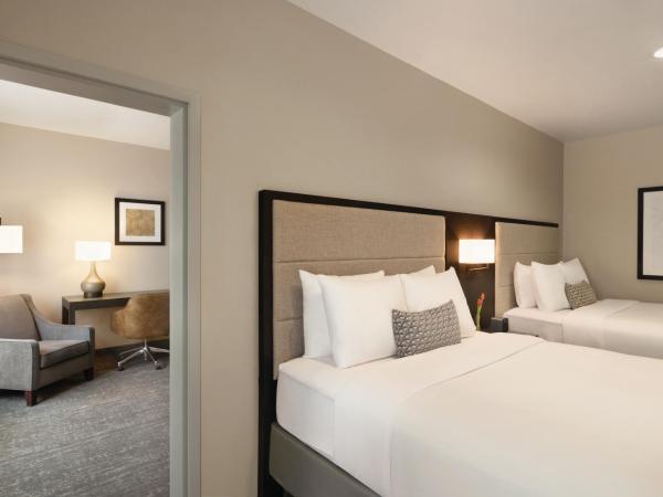 Radisson Hotel Oklahoma City Airport : photo 4 de la chambre chambre 2 lits queen-size - non-fumeurs