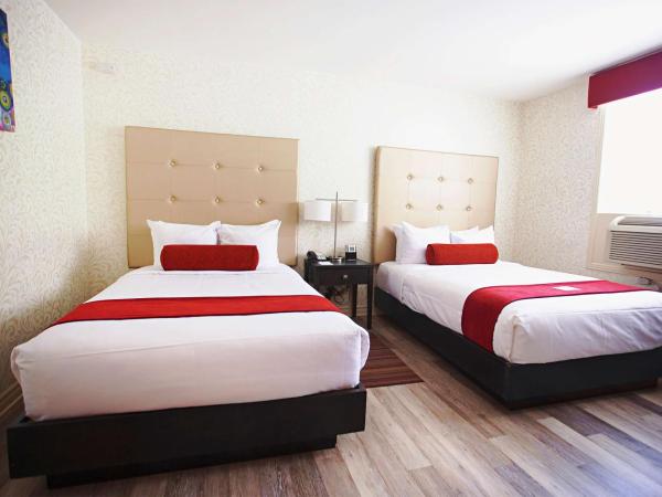 Best Western Plus Montreal Downtown- Hotel Europa : photo 4 de la chambre chambre standard avec 2 lits doubles