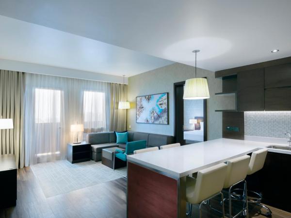 Hyatt Place Dubai Wasl District Residences : photo 5 de la chambre appartement 1 chambre avec cuisine