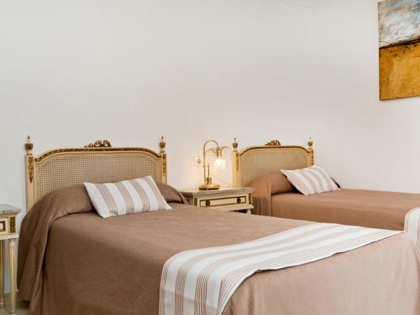 Hotel Maritimo : photo 4 de la chambre chambre avec terrasse - 2 lits