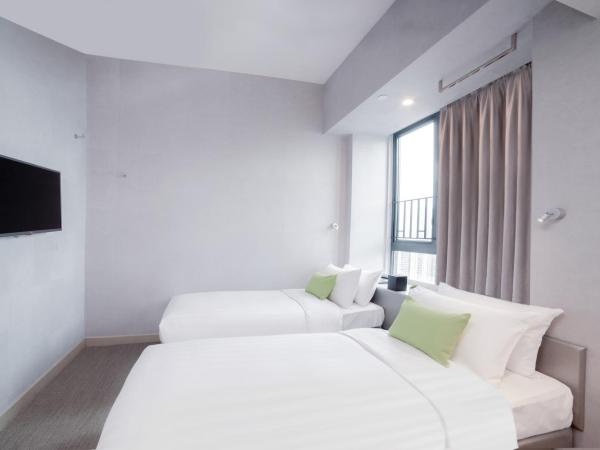 Hotel Ease Mong Kok : photo 2 de la chambre harbour view premier ease room