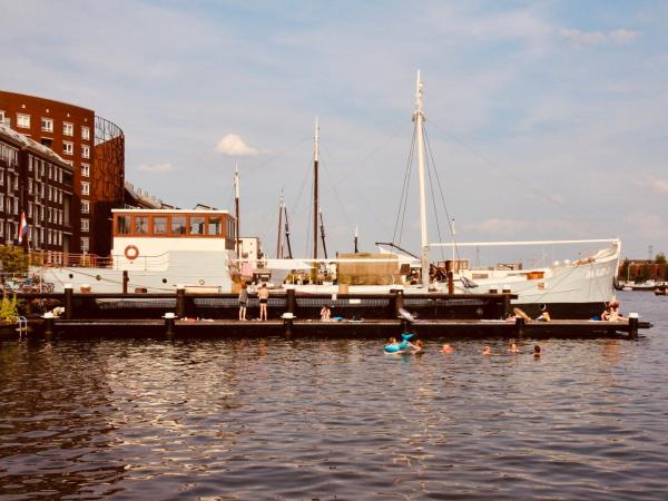 Sailor Suite Coaster Mado : photo 2 de la chambre appartement - vue sur lac