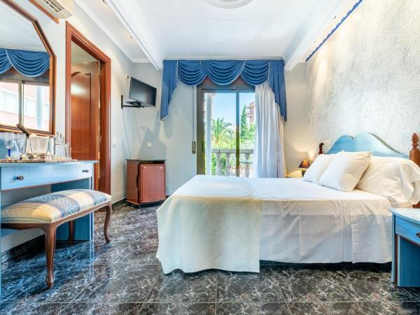 Hotel Canadá : photo 1 de la chambre suite avec balcon