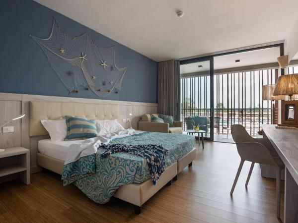 Lino delle Fate Eco Resort : photo 1 de la chambre chambre standard avec balcon