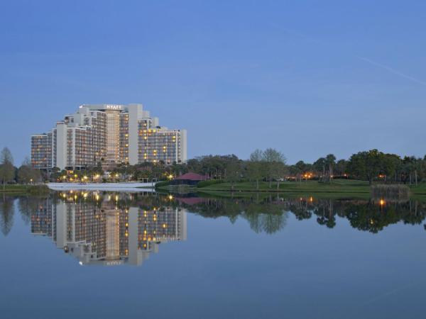 Hyatt Regency Grand Cypress Resort : photo 7 de la chambre chambre double avec 2 lits doubles et vue sur le lac