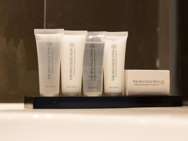 Riva hotel Den Haag - Delft : photo 8 de la chambre chambre double standard