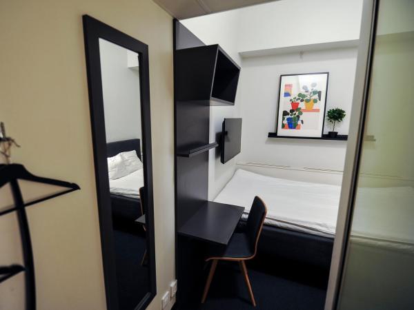 Moment Hotels : photo 1 de la chambre chambre double standard sans fenêtre