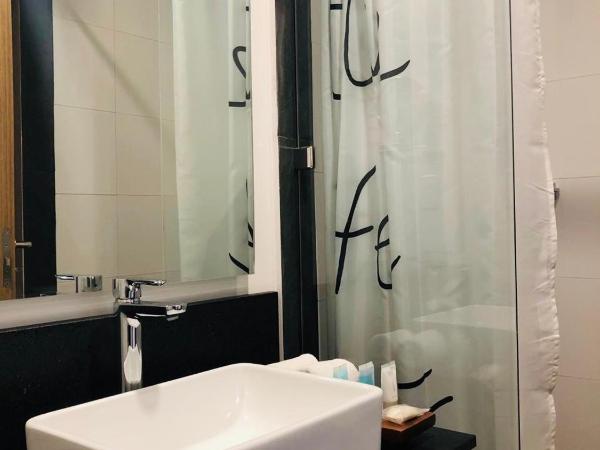 B's Suites Mérida : photo 6 de la chambre chambre standard lit queen-size