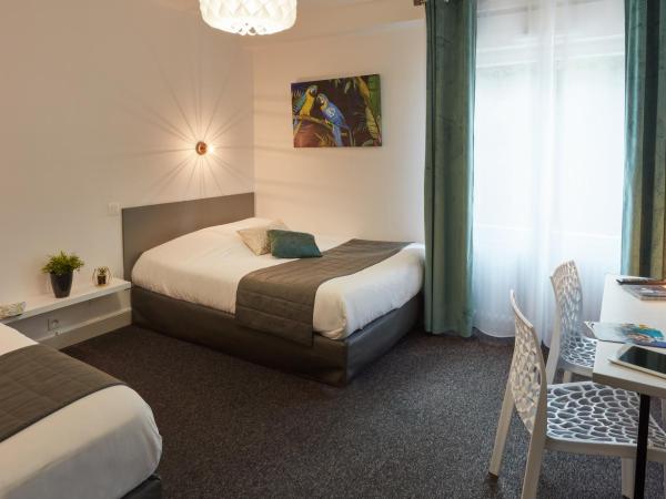 Hotel De La Pommeraie : photo 3 de la chambre chambre quadruple