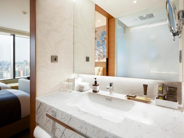 Novotel Suites Ambassador Seoul Yongsan : photo 6 de la chambre suite junior avec 2 lits simples