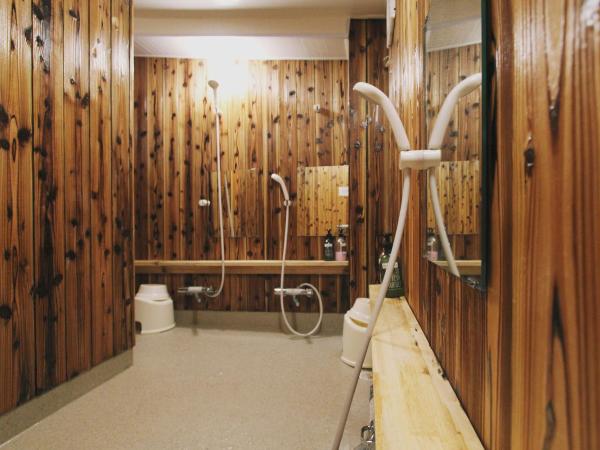 I Osaka Traditional : photo 10 de la chambre chambre familiale - vue sur jardin