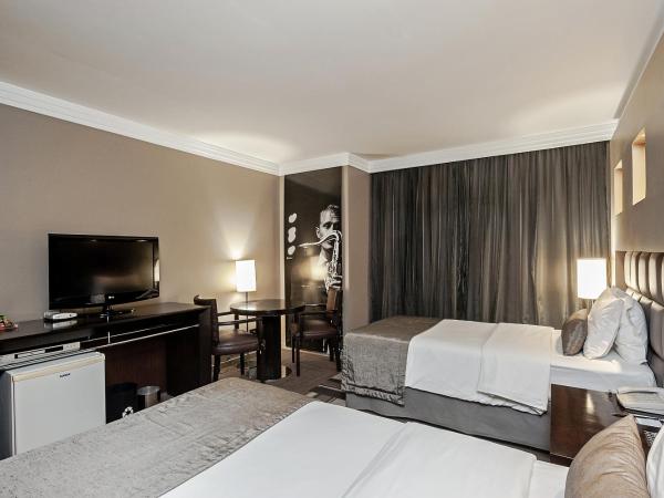 FULL JAZZ by Slaviero Hotéis : photo 7 de la chambre chambre lits jumeaux deluxe