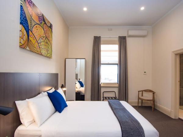 The Mile End Hotel : photo 2 de la chambre chambre double avec salle de bains privative