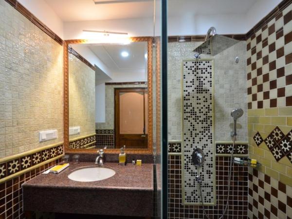 Nirbana Palace - A Heritage Hotel and Spa : photo 5 de la chambre suite héritage