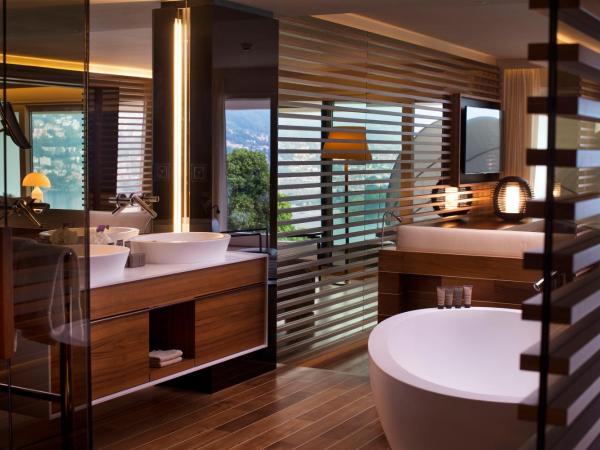 The View Lugano : photo 7 de la chambre suite junior avec balcon - vue sur lac