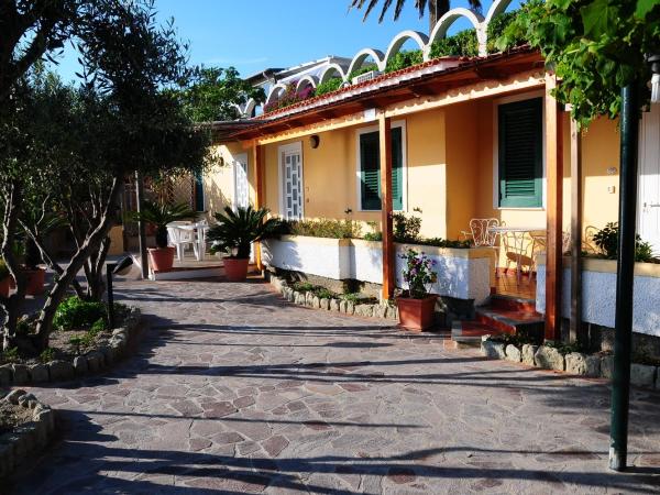 Residence Giardino del Sole : photo 4 de la chambre studio