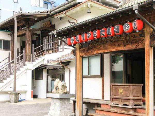 宿坊 正伝寺 Temple hotel Shoden-ji : photo 6 de la chambre appartement avec douche
