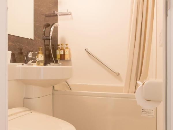 Toho Hotel Namba Motomachi : photo 4 de la chambre chambre simple standard - fumeurs