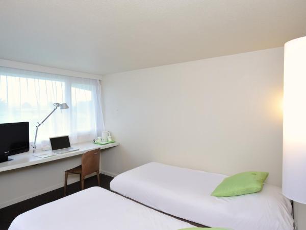 Campanile Reims Est - Taissy : photo 2 de la chambre chambre lits jumeaux