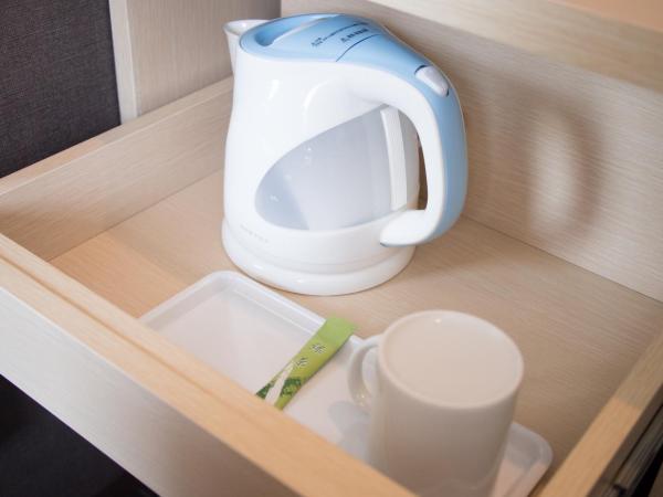 Super Hotel Tokyo JR Shinkoiwa : photo 5 de la chambre chambre double standard - non-fumeurs