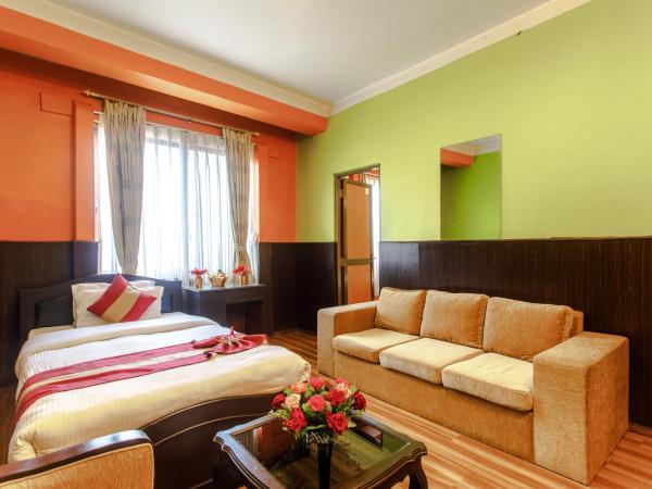 Hotel Nepalaya : photo 5 de la chambre family room with 24 hour check-in