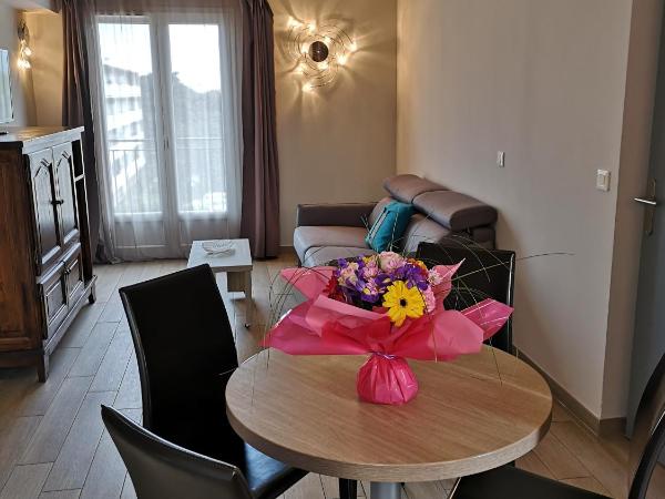 Atoll Hotel restaurant : photo 6 de la chambre appartement