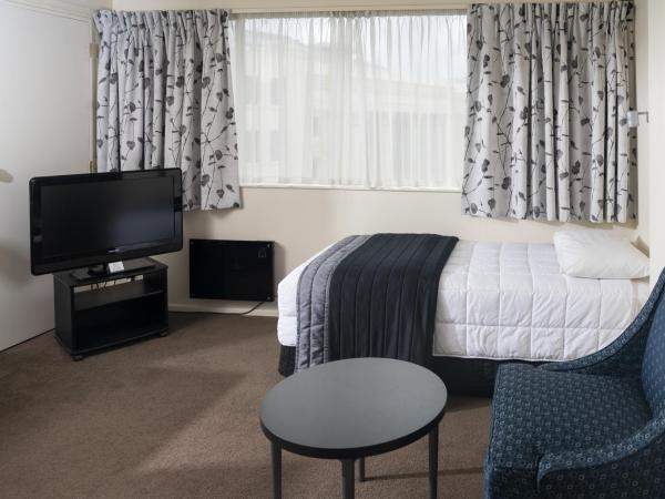 West Plaza Hotel : photo 2 de la chambre chambre lits jumeaux standard