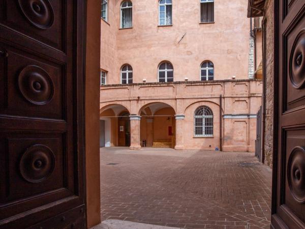 Santa Cecilia Perugia - Rooms&Suite : photo 1 de la chambre chambre deluxe