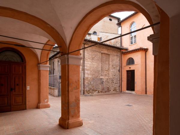 Santa Cecilia Perugia - Rooms&Suite : photo 2 de la chambre chambre deluxe