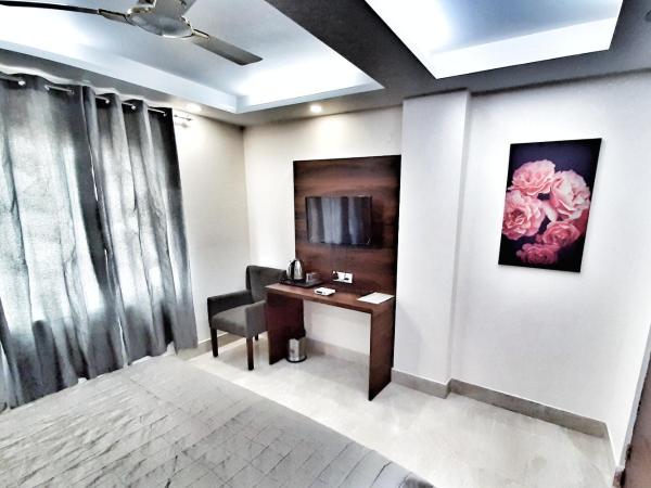 Hotel Aerocity Purple Orchid : photo 2 de la chambre chambre double deluxe