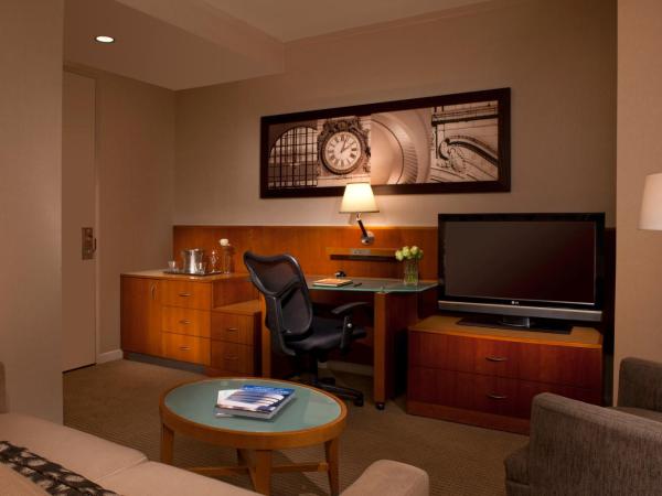 Millennium Downtown New York : photo 3 de la chambre suite junior - vue sur ville 