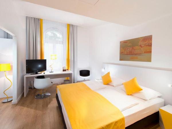 Wyndham Garden Duesseldorf City Centre Koenigsallee : photo 5 de la chambre chambre double ou lits jumeaux confort