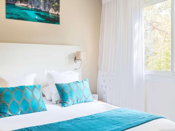 Best Western Plus Hôtel la Rade : photo 1 de la chambre chambre queen classique - non-fumeurs