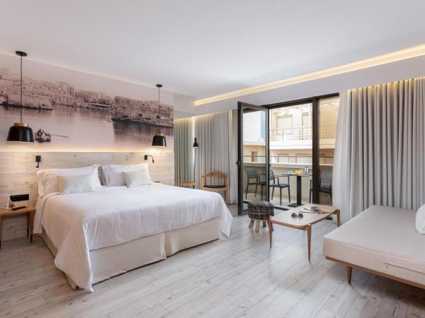 Ibis Styles Heraklion Central : photo 1 de la chambre chambre exécutive