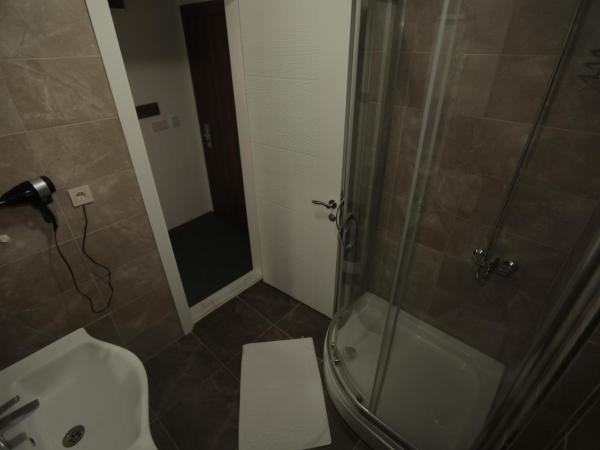 TEVETOGLU HOTEL : photo 7 de la chambre chambre triple de luxe