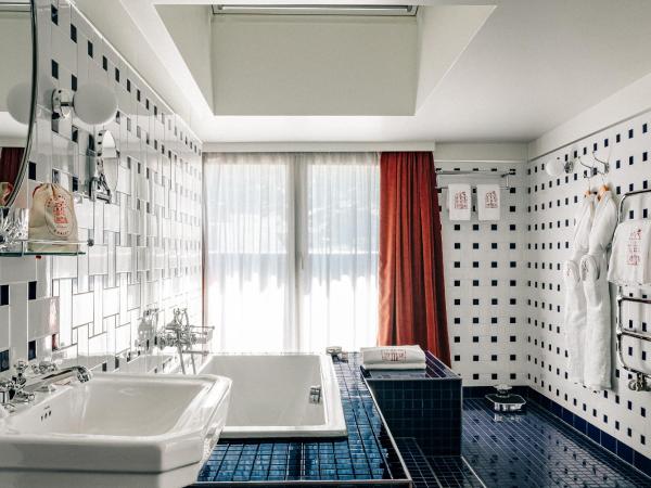 Experimental Chalet : photo 6 de la chambre suite - vue sur montagne