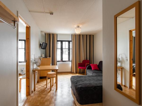 Hotel Jahtihovi : photo 1 de la chambre appartement