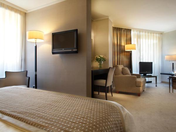 Galaxy Iraklio Hotel : photo 2 de la chambre suite exécutive