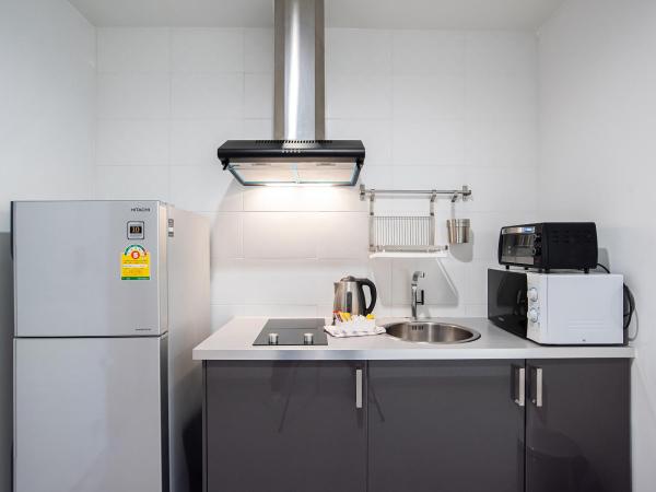 Benviar Tonson Residence : photo 8 de la chambre suite 1 chambre