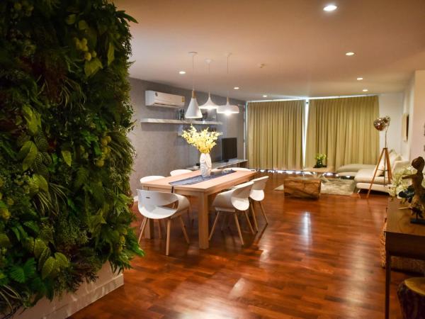 Benviar Tonson Residence : photo 2 de la chambre suite 3 chambres